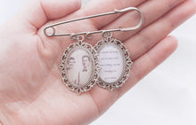 Load image into Gallery viewer, KEEPSAKE WEDDING &quot;Giesen&quot; Grooms Charm Pin