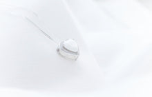 Load image into Gallery viewer, MEMORY JEWELLERY "Hearts in our Hands" Halo Sliding Memories in Threads Pendant