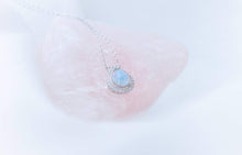 Load image into Gallery viewer, MEMORY JEWELLERY &quot;Peaches&quot; Pear Halo Memories in Threads Pendant