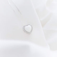 Load image into Gallery viewer, MEMORY JEWELLERY "Hearts in our Hands" Halo Sliding Memories in Threads Pendant