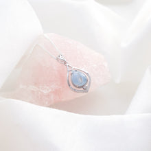 Load image into Gallery viewer, MEMORY JEWELLERY "Celia" Celtic Teardrop Memories in Threads Pendant