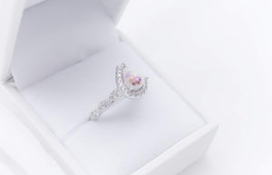MEMORY JEWELLERY "Peaches" Pear Halo Memories in Threads Ring