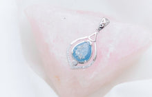 Load image into Gallery viewer, MEMORY JEWELLERY "Celia" Celtic Teardrop Memories in Threads Pendant