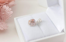 Load image into Gallery viewer, MEMORY JEWELLERY Petite &quot;Paisely&quot; Oval Memories in Threads Pendant