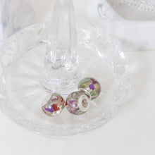 Load image into Gallery viewer, CUSTOM LISTING Rhayven Memories in Threads - European Bead with preserved flowers. CUSTOM ORDER ONLY, CUSTOM MAKE TIMES APPLY.