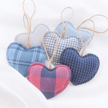 Load image into Gallery viewer, MEMORY DECORATION &quot;Hanging Heart&quot; Memories in Threads Christmas Decoration