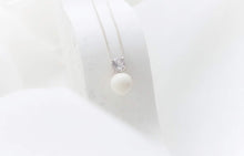 Load image into Gallery viewer, MEMORY JEWELLERY &quot;Paige&quot; Pearl Diamontie Pendant Memories in Threads
