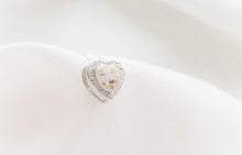 Load image into Gallery viewer, MEMORY JEWELLERY &quot;Hearts in our Hands&quot; Halo Sliding Memories in Threads Pendant